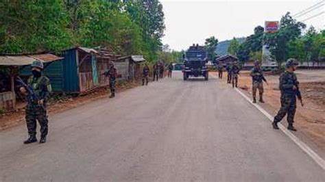 Manipur violence: 10 injured as mob tries to storm  .